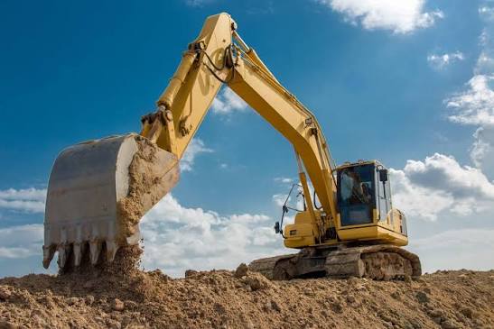 small digger photo 4
