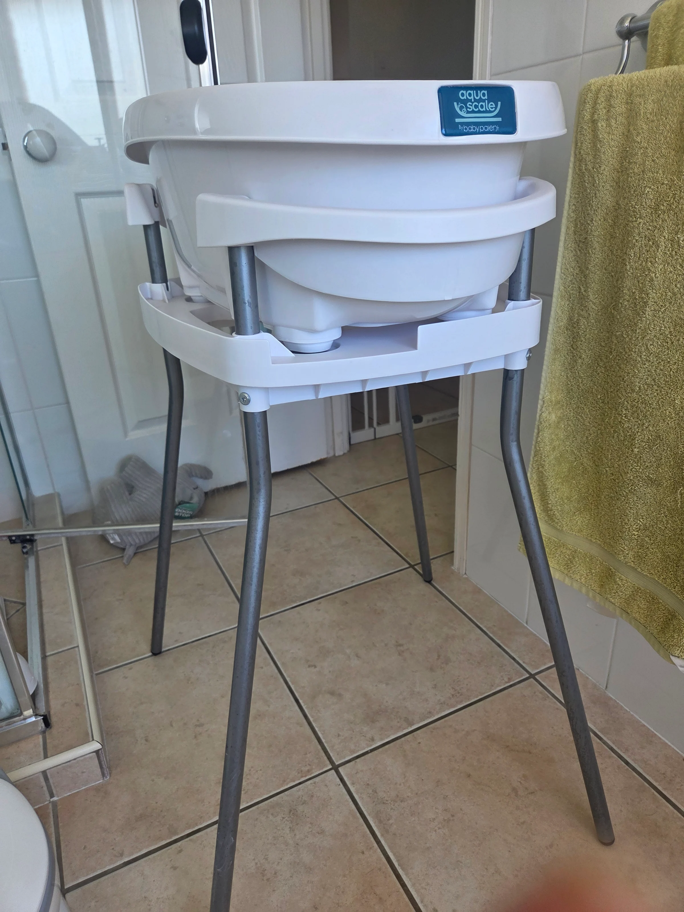 Aquascale Bath New Gen White + Stand